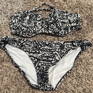 Black and White Patterned Bikini